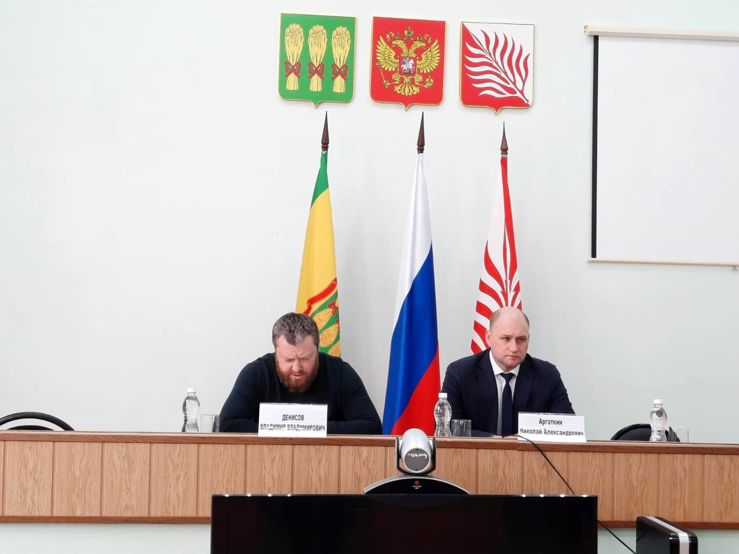 В Иссинском районе состоялась очередная сессия Собрания представителей