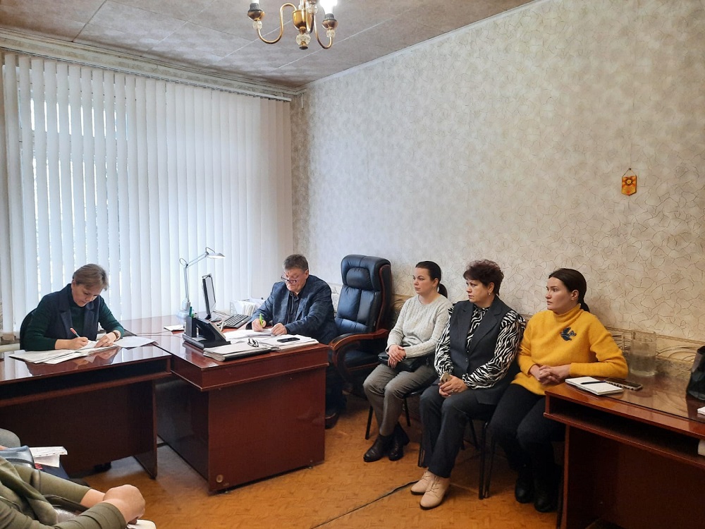 Состоялось заседание комиссии по делам несовершеннолетних и защите их прав Состоялось заседание комиссии по делам несовершеннолетних и защите их прав