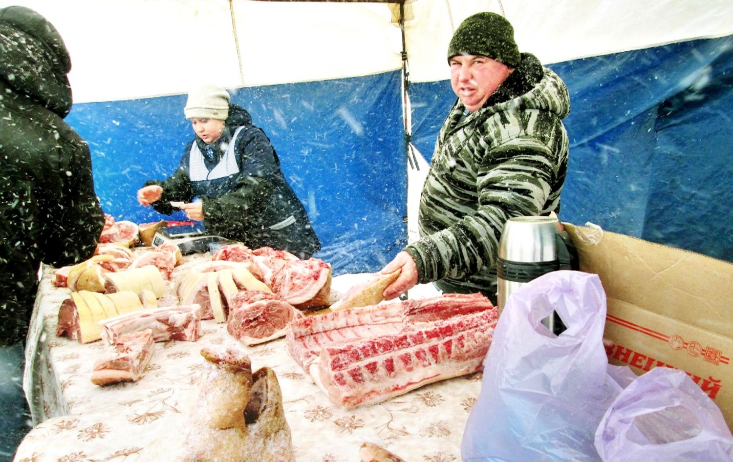 На рыночной площади в Иссе прошла сельхозярмарка 