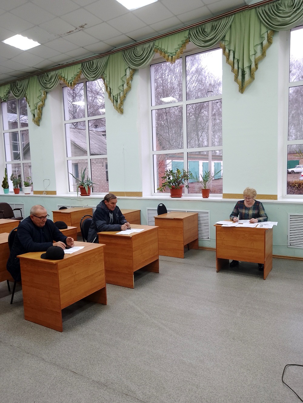 В администрации Иссинского района состоялось заседание комиссии по бюджетной, налоговой и экономической политике В администрации Иссинского района состоялось заседание комиссии по бюджетной, налоговой и экономической политике
