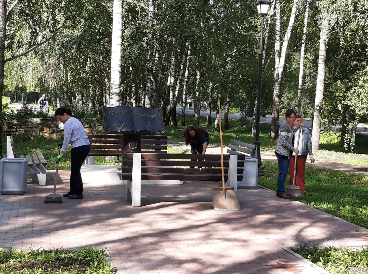 В р.п. Исса проводятся мероприятия по благоустройству