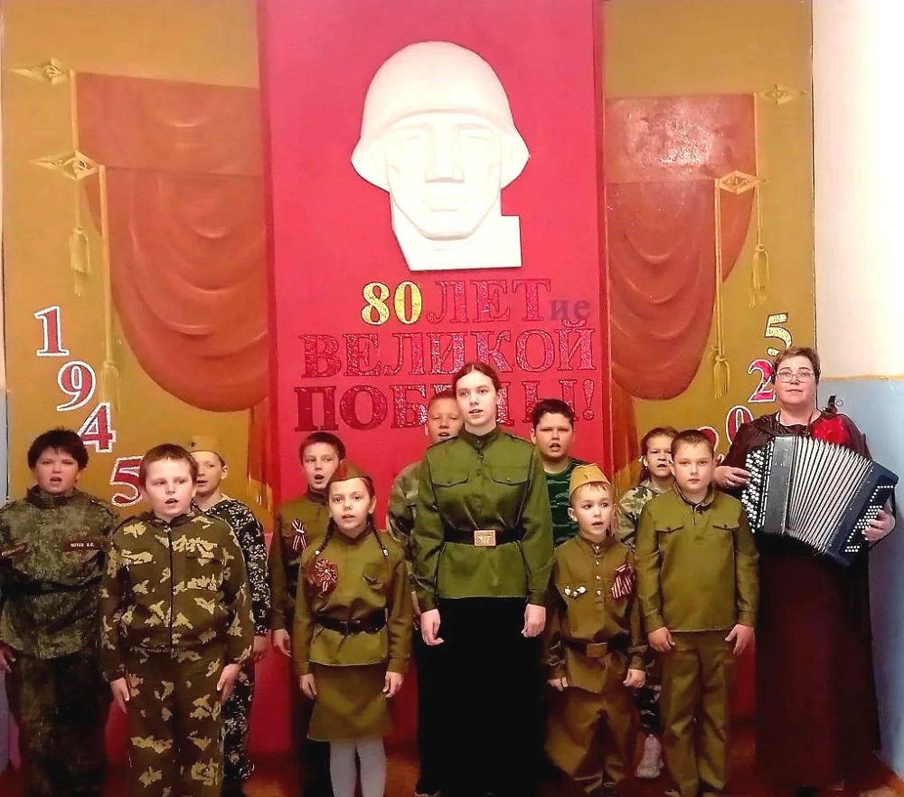 Час мужества «Песни фронтовых  дорог» 