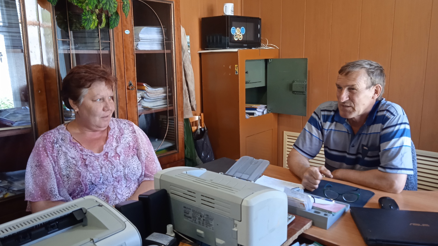Депутат Собрания представителей Иссинского района Пензенской области Владимир Антонов встретился с населением Депутат Собрания представителей Иссинского района Пензенской области Владимир Антонов встретился с населением