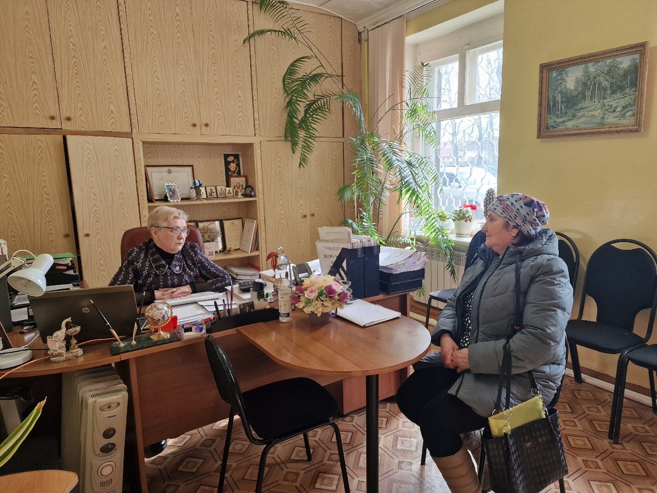 Начальник УСЗН администрации Иссинского района провела приём граждан по вопросам предоставления льгот членам семьи участника СВО