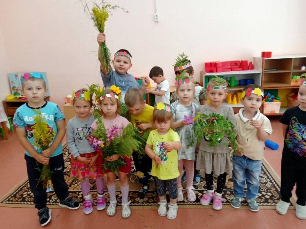 В детском саду с. Булычево прошло развлечение "Как на Ивана, да на Купала"