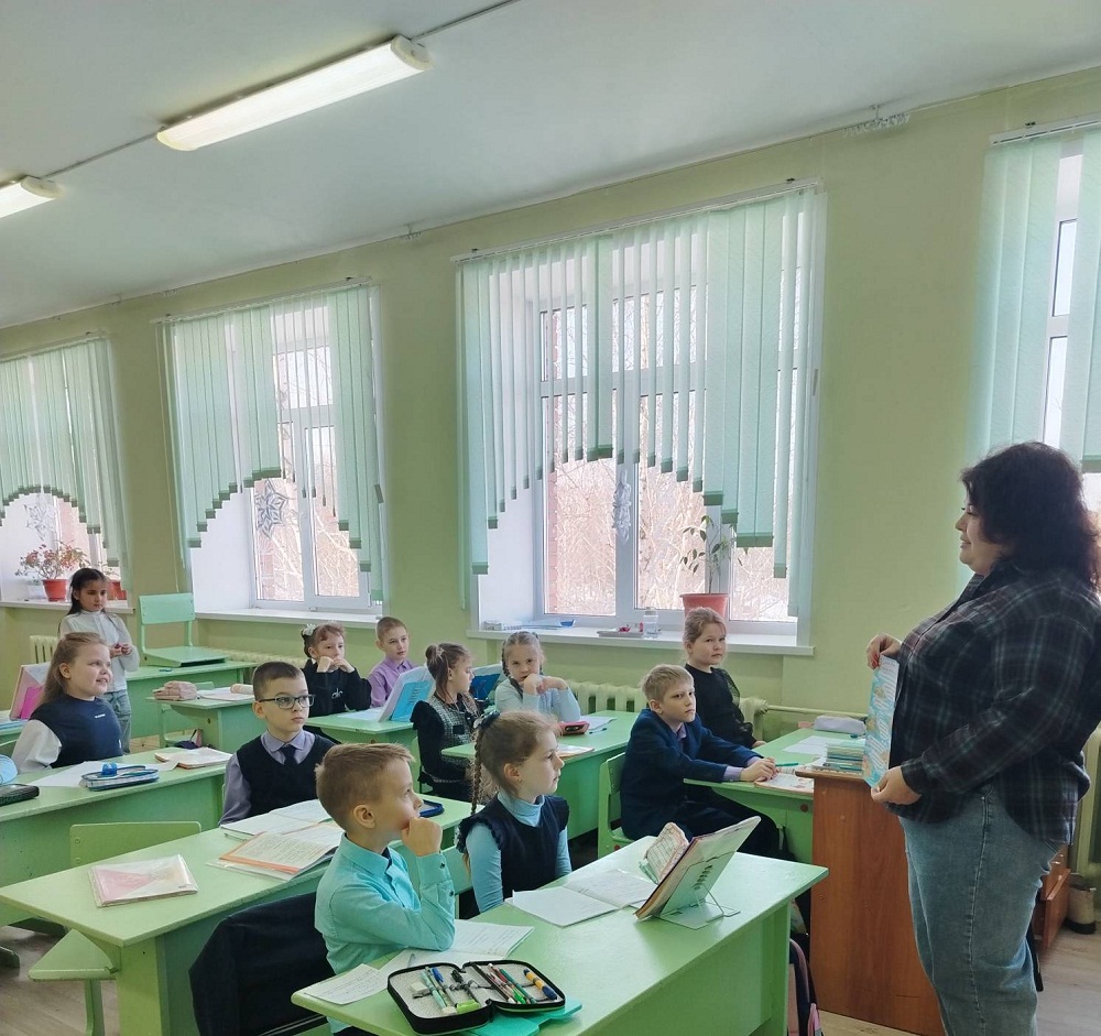 Мероприятие под названием «Весна. Россия. Крым» для учащихся Лицея р.п. Исса