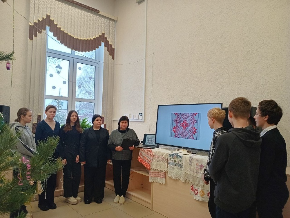 Познавательная программа «Тайны народных узоров» в СДК с. Каменный Брод Познавательная программа «Тайны народных узоров» в СДК с. Каменный Брод