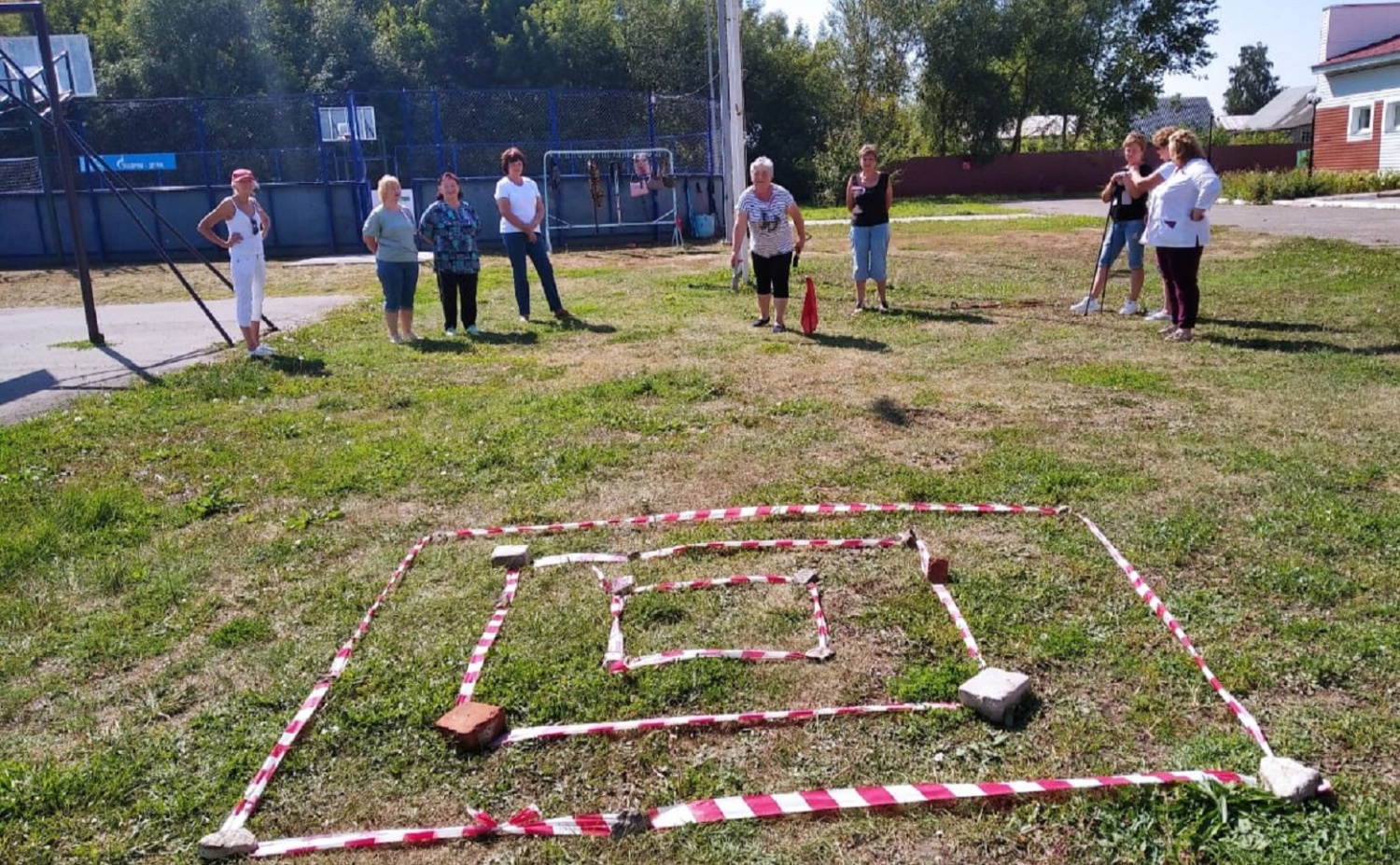 В День государственного флага РФ состоялся районный фестиваль "Активное долголетие 50+"