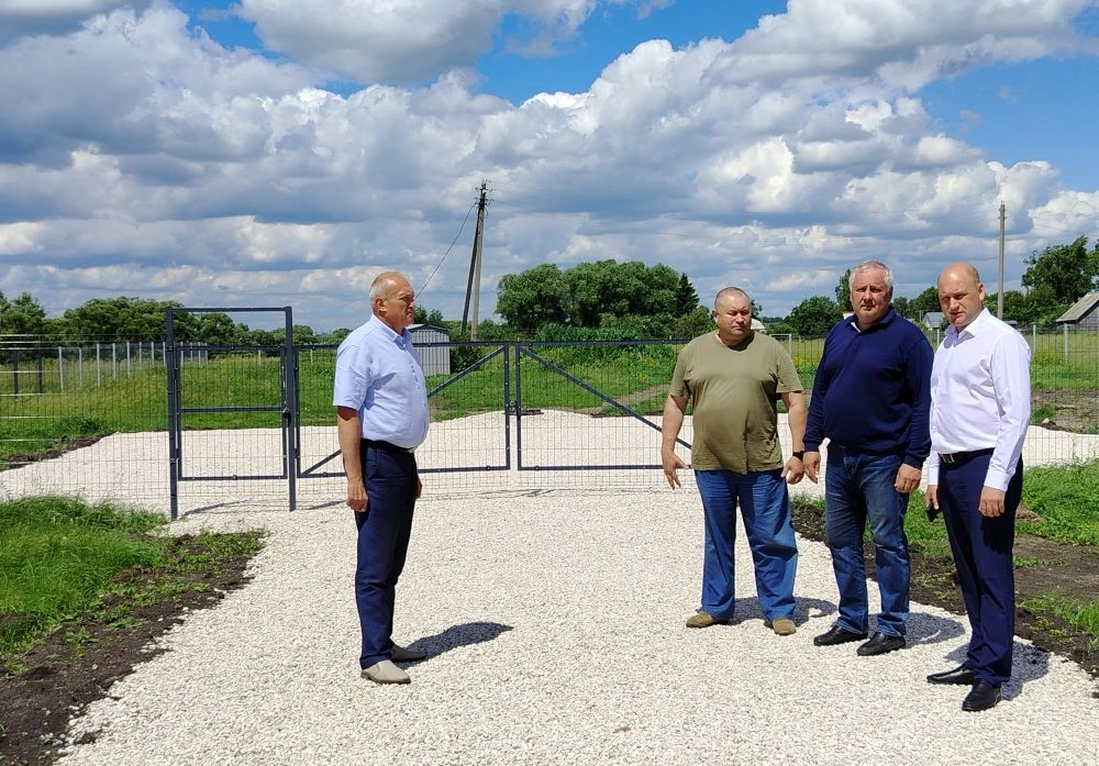  Глава района проверил восстановление водоснабжения в селе Дмитриевка
