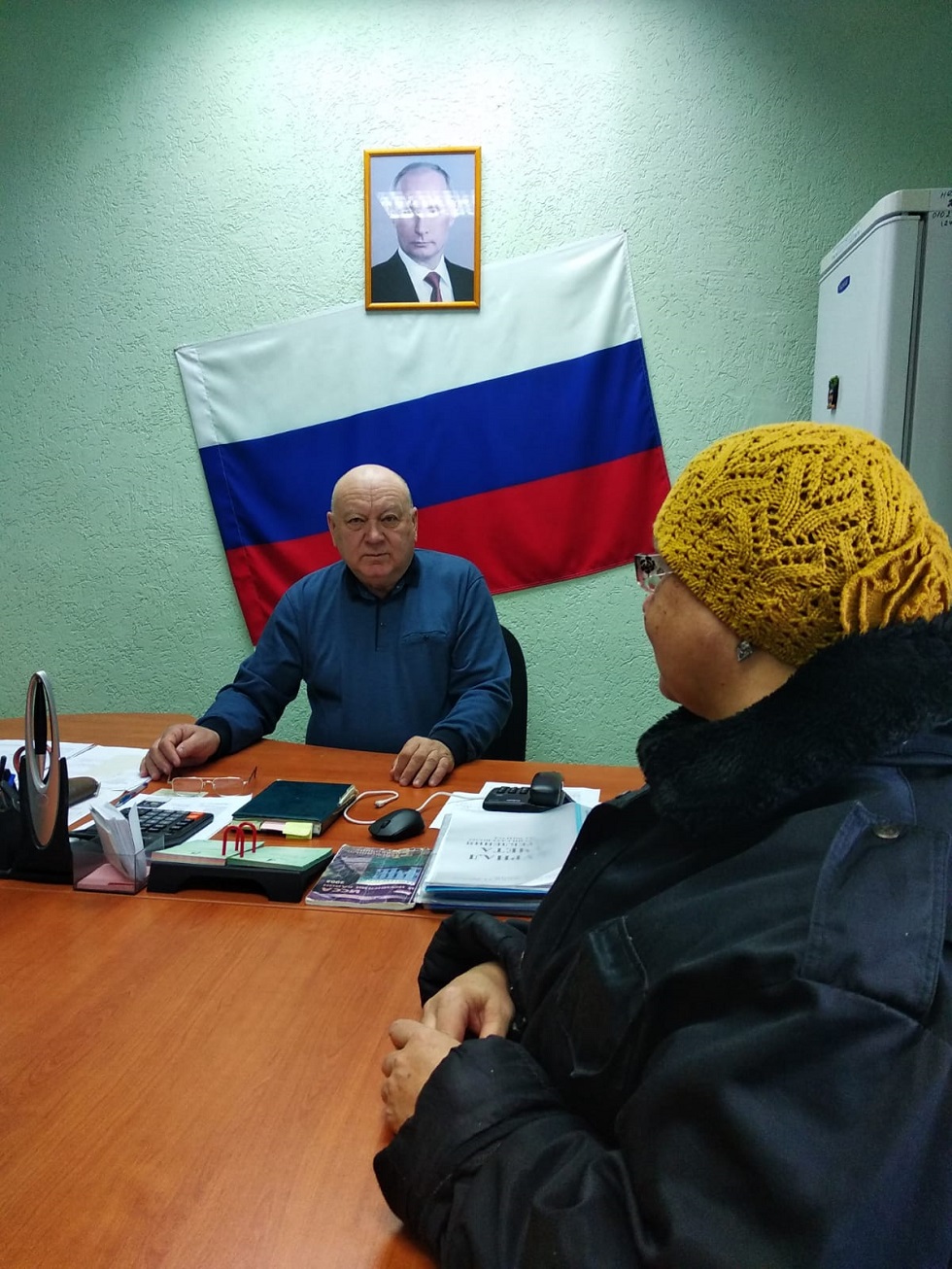 Депутат Собрания представителей Иссинского района Пензенской области Владимир Кузнецов провел прием граждан Депутат Собрания представителей Иссинского района Пензенской области Владимир Кузнецов провел прием граждан