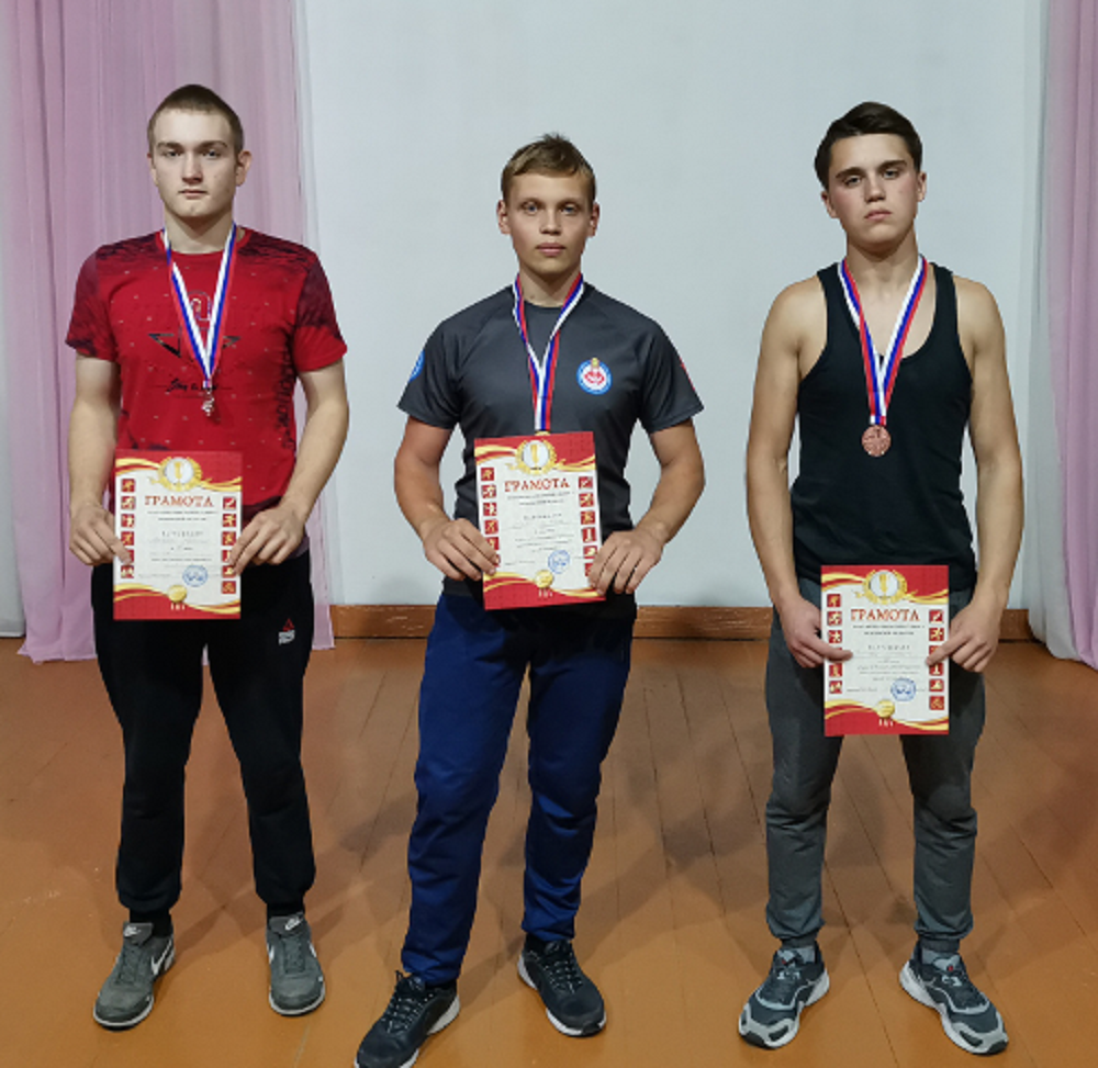 В Иссе состоялось Первенство Иссинского района по армрестлингу имени Героя Советского Союза Гаврилова Н.Н. В Иссе состоялось Первенство Иссинского района по армрестлингу имени Героя Советского Союза Гаврилова Н.Н.