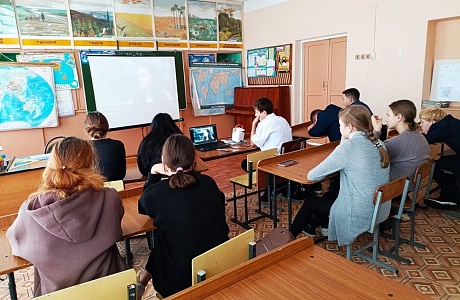 Киноуроки в школе села Каменный Брод