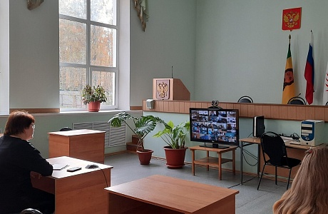 Иссинский район принял участие в совещании в режиме ВКС Иссинский район принял участие в совещании в режиме ВКС