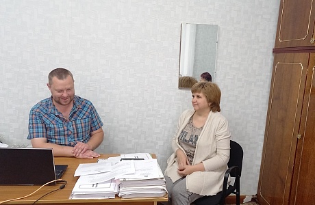 Депутат Собрания представителей Иссинского района Пензенской области Владимир Денисов провел прием населения