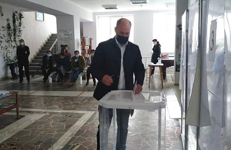 В Иссинском районе началось голосование
