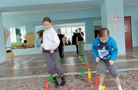 Спортивно-игровая программа «Сильный, ловкий, озорной»