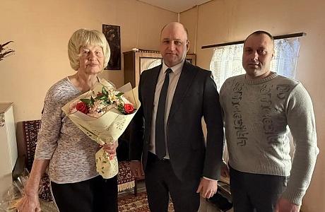 Поздравление Людмилы Вячеславовны Антиповой с 80-летием