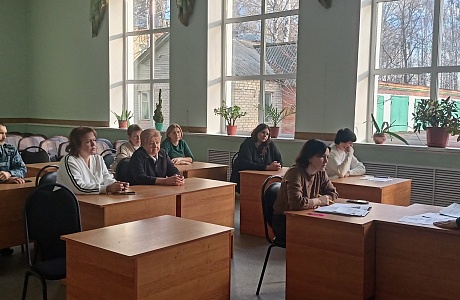Состоялось заседание комиссии по делам несовершеннолетних и защите их прав