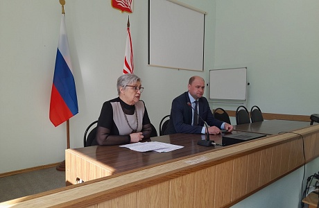 В Иссинском районе прошло совещание В Иссинском районе прошло совещание
