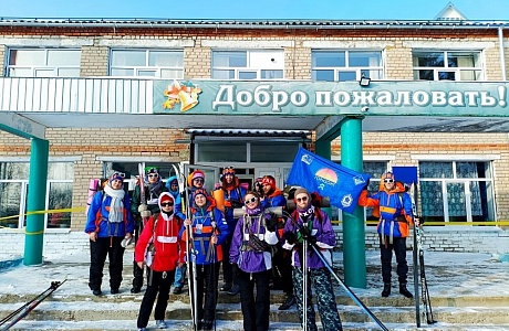 Участники лыжного агитпохода, организованного сводным студенческим отрядом «Горизонт» из Пензенского государственного университета архитектуры и строительства, посетили школу МБОУ «Средняя школа с. Камееный Брод»