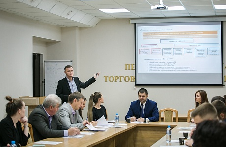 Предприниматели Иссинского района приняли участие в областном мероприятии Предприниматели Иссинского района приняли участие в областном мероприятии