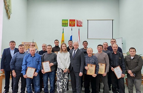Торжественное награждение победителей в агропромышленной отрасли Иссинского района