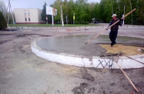 В Иссе продолжаются работы в рамках проекта "Формирование комфортной городской среды"