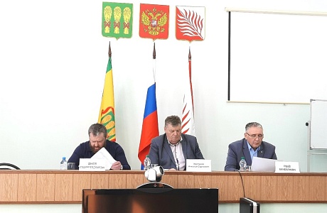 В администрации Иссинского района прошло заседание Собрания представителей В администрации Иссинского района прошло заседание Собрания представителей