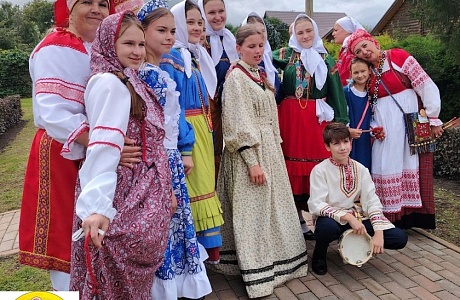 Межрегиональная фольклорная школа «Мы и традиции» Межрегиональная фольклорная школа «Мы и традиции»