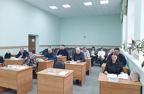 Депутаты Собрания представителей Иссинского района Пензенской области пятого созыва обсудили проект бюджета на 2024 год и плановый период 2025 и 2026 годов