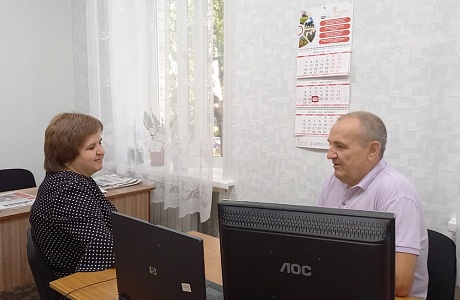 Депутат Собрания представителей Иссинского района Пензенской области Александр Антонов провел прием граждан Депутат Собрания представителей Иссинского района Пензенской области Александр Антонов провел прием граждан