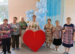 Праздничный «огонек», посвященный Дню семьи, любви и верности в Булычевском СДК Праздничный «огонек», посвященный Дню семьи, любви и верности в Булычевском СДК