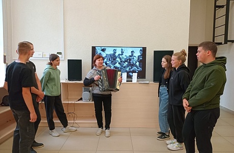 Вечер воспоминаний «Солдатская душа: песни войны» Вечер воспоминаний «Солдатская душа: песни войны»
