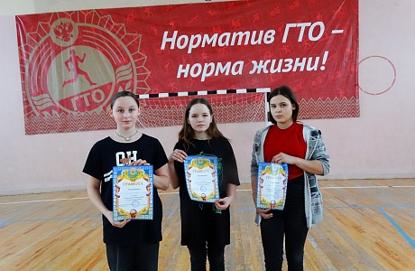 Обучающиеся Иссинского района сразились в первенстве по настольному теннису