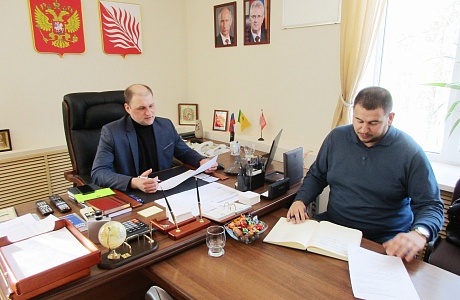 Глава администрации Иссинского района провел личный прием предпринимателей