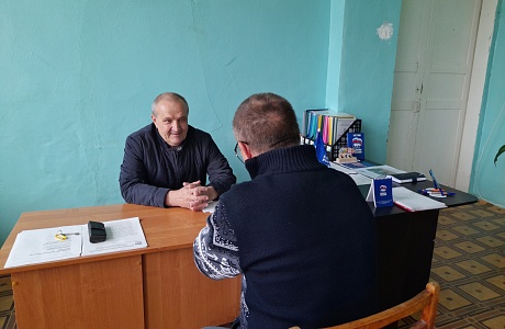 Депутат Собрания представителей Иссинского района Пензенской области Александр Антонов провел прием населения