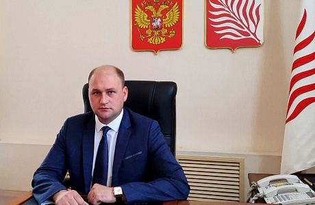 Поздравление главы администрации Иссинского района Николая Аргаткина с Днем России