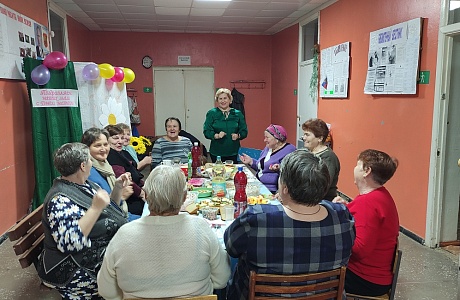 Праздничный калейдоскоп «Немеркнущий свет материнской любви» в библиотеке села Бекетовка