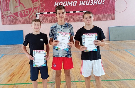 Призеры Чемпионата Иссинского района по настольному теннису посвятили свои победы Дню физкультурника Призеры Чемпионата Иссинского района по настольному теннису посвятили свои победы Дню физкультурника