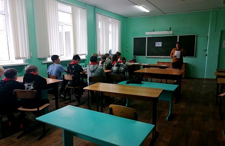 Сотрудниками Центральной районной библиотеки р.п. Исса проведен урок доброты «Право быть иным»