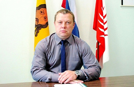 Поздравления главы Иссинского района Владимира Денисова с Днем медицинского работника