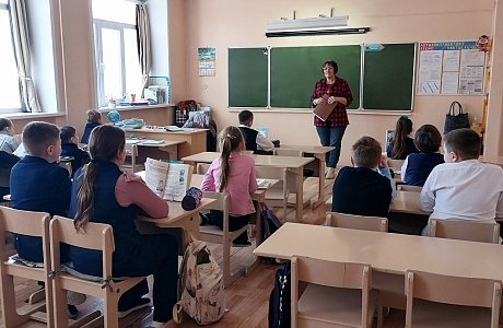 Библиотекарь Центральной районной библиотеки р.п. Исса провела беседу-игру «Как правильно ходить в магазин»