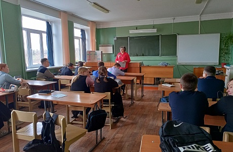 Культорганизатор Центрального районного Дома культуры провела час памяти, посвященный Международному дню освобождения узников фашистских концлагерей