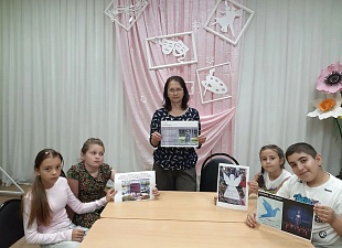 В детской школе искусств Иссинского района прошла тематическая встреча «Аллея памяти», приуроченная ко Дню памяти детей — жертв войны в Донбассе