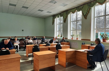 В зале заседаний администрации Иссинского района Пензенской области состоялось заседание паводковой комиссии 