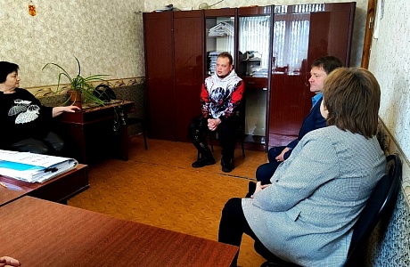 Социальные контракты как поддержка граждан: в Иссинском районе одобрены четыре заявки