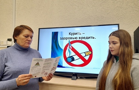 В СДК с. Каменный Брод с детьми старшего возраста была проведена беседа на тему ЗОЖ «Остановись и подумай!»