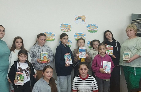 День защиты детей: литературно‑игровая программа «Детства яркая планета» в селе Булычёво