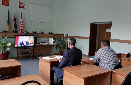 Заместитель главы администрации принял участие в видеоконференции по вопросу обеспечения реализации государственных и муниципальных программ