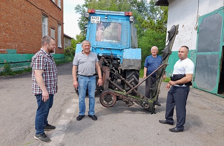 Депутат Собрания представителей Иссинского района Пензенской области Владимир Денисов провел встречу с населением